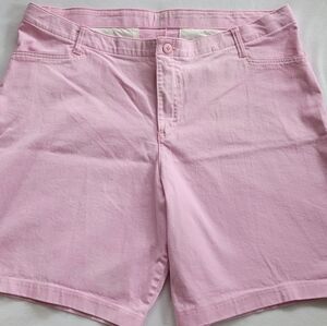 Lee Light Pink Women's Bermudas